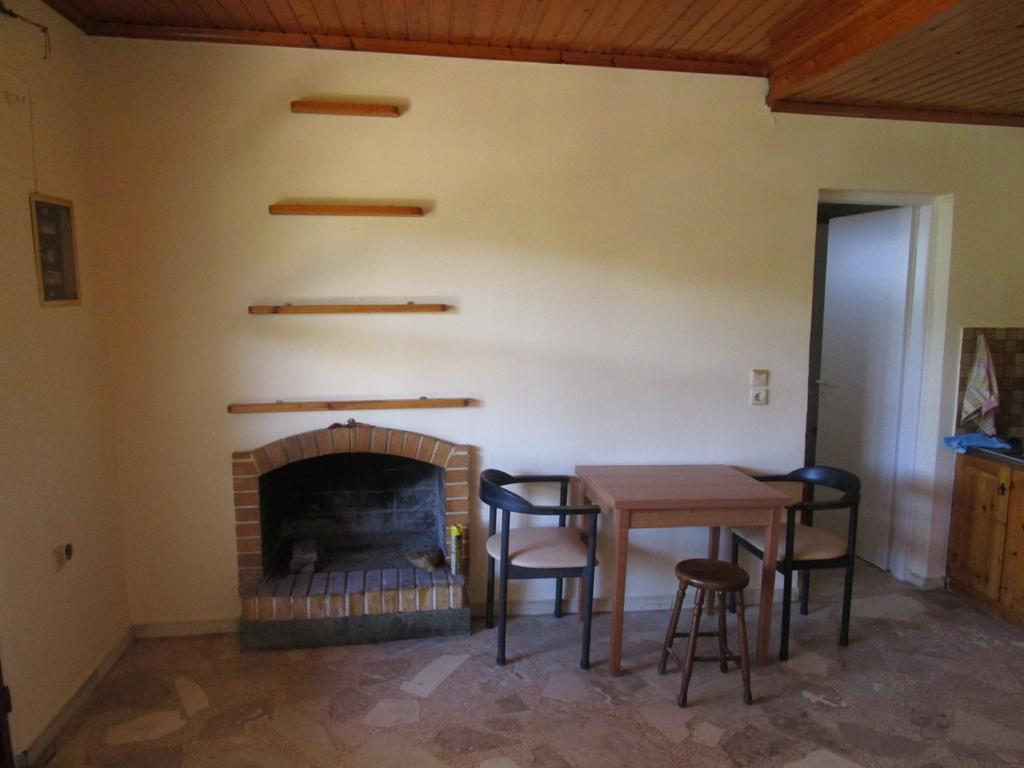 Countryside House Guest House Perachora Exterior photo